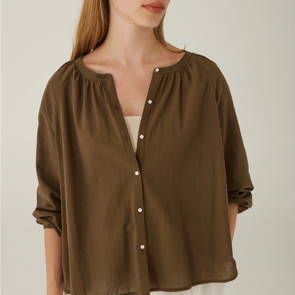 something to hold vineyard blouse